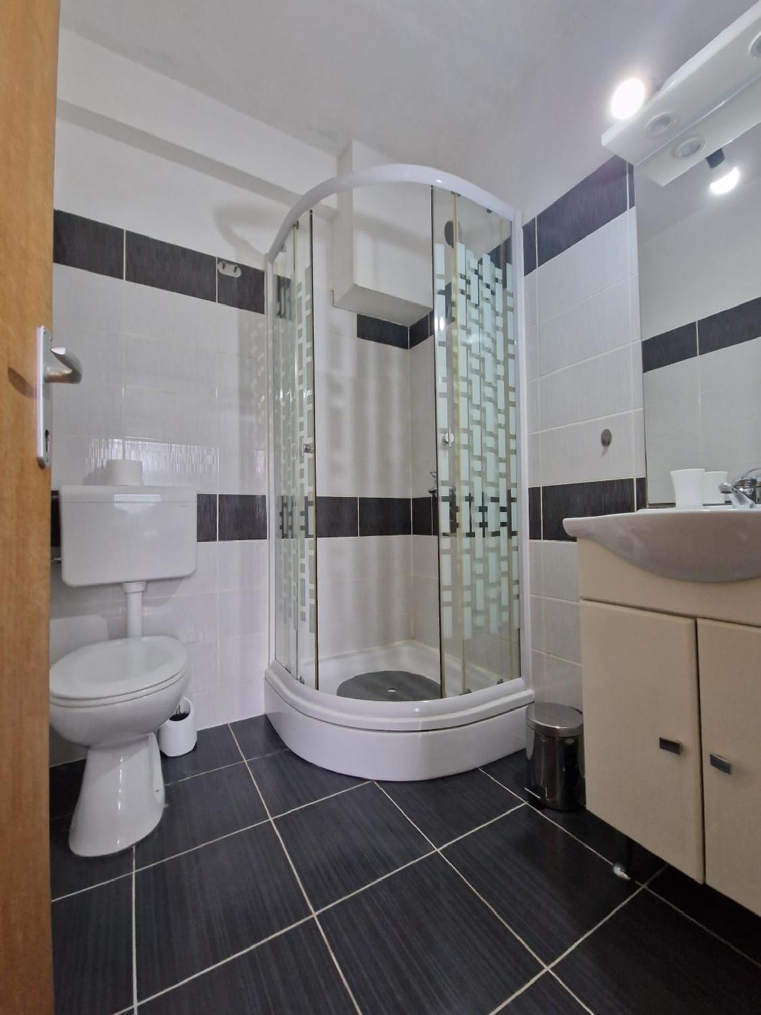 Ensuite Stay Rooms 스플리트 외부 사진
